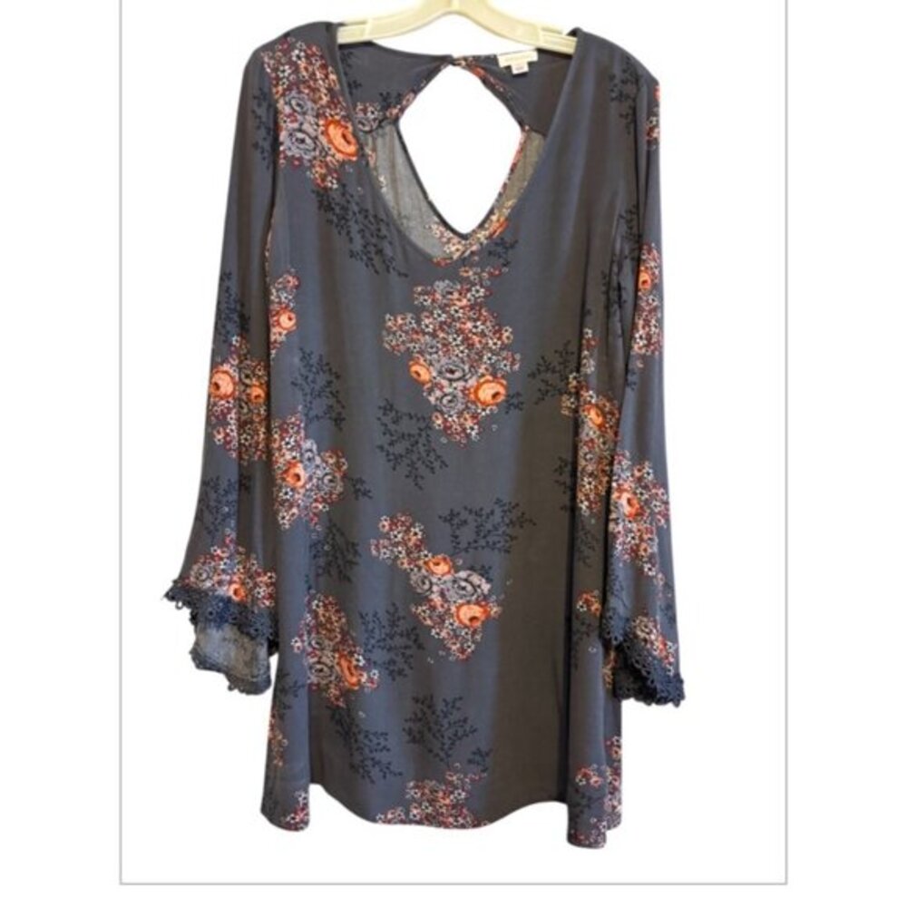 Xhilaration Blue Pattetened Tunic Blouse Top Longer for Leggings Size Large